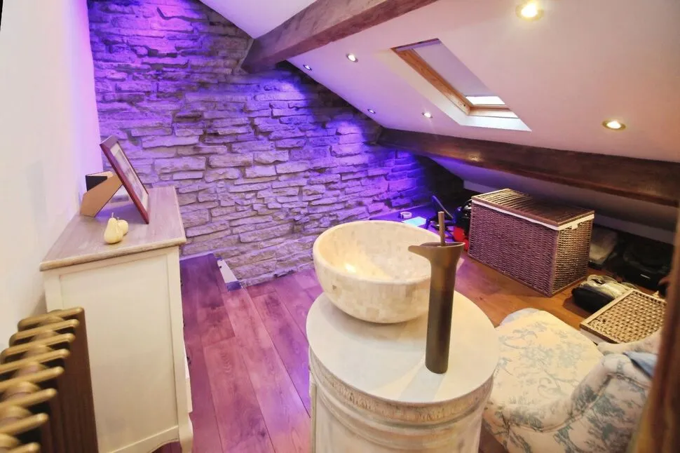 Spring Street, Huddersfield, West Yorkshire, HD1, photo 7
