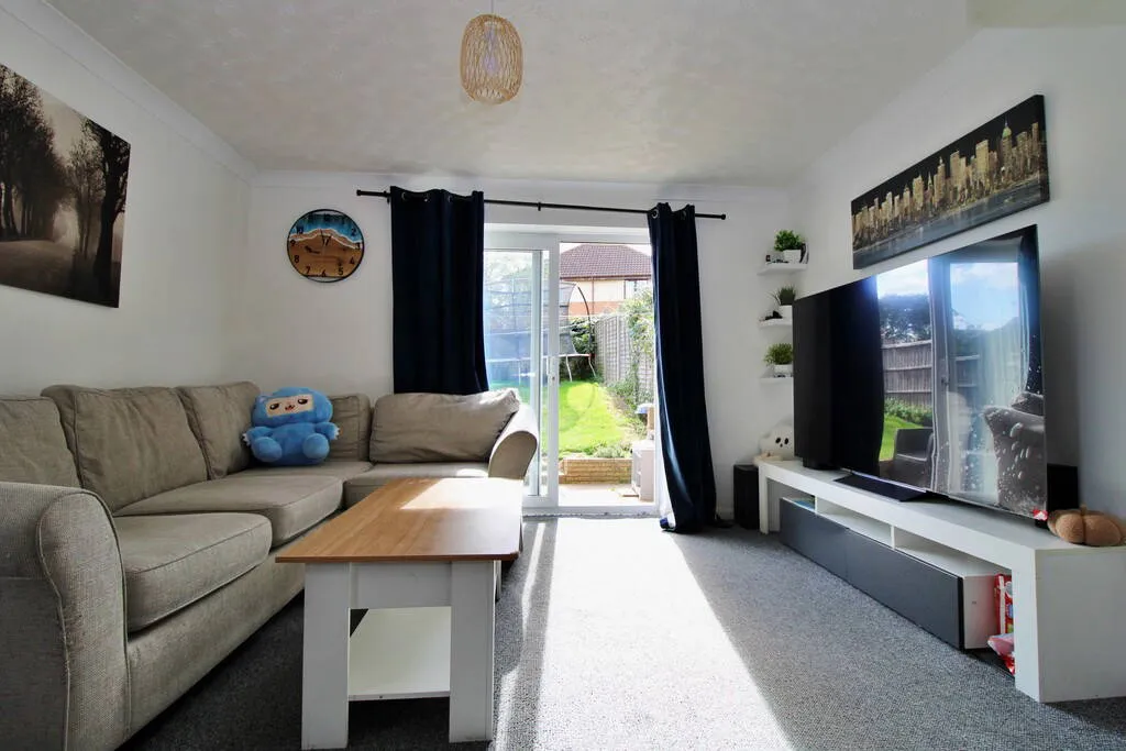 Clover Close, Rugby, CV23, photo 3