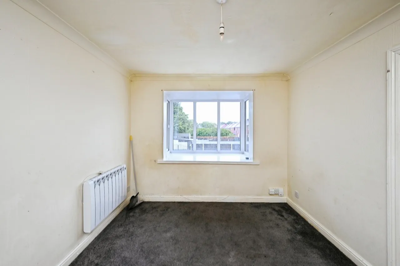 St. Andrews Street, Kirkby-in-Ashfield, Nottingham, Nottinghamshire, NG17, photo 6