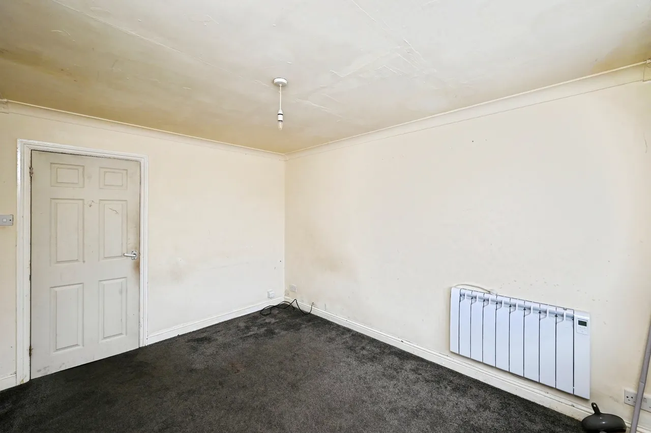St. Andrews Street, Kirkby-in-Ashfield, Nottingham, Nottinghamshire, NG17, photo 8