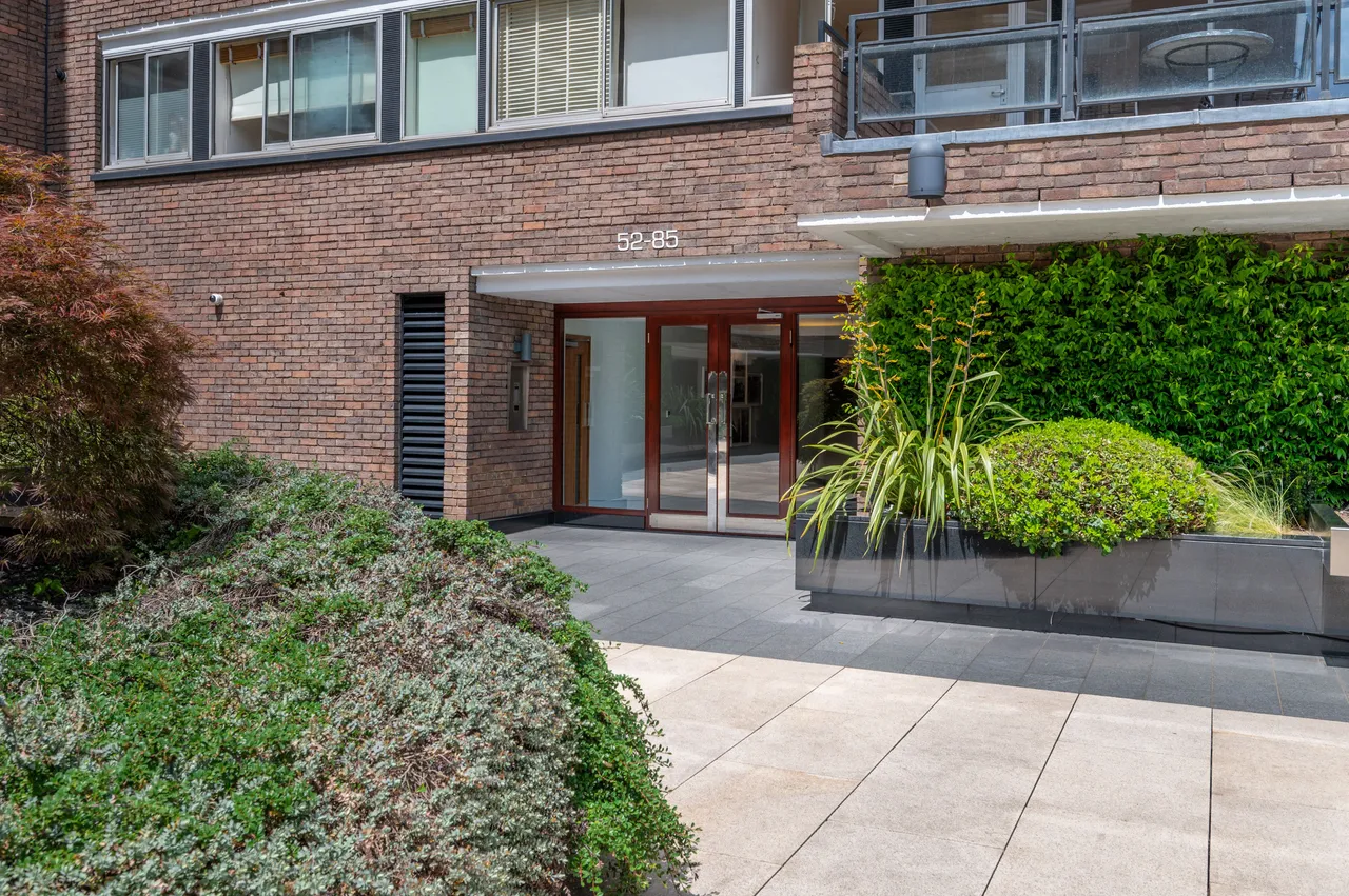 61 Kensington Heights, 91-95 Campden Hill Road, London, photo 9