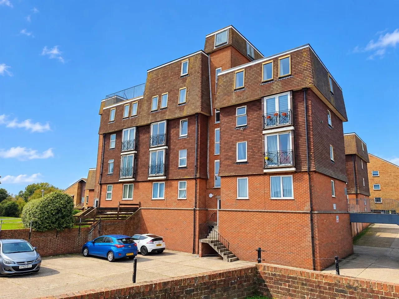 Balcombe Road, Peacehaven, photo 11