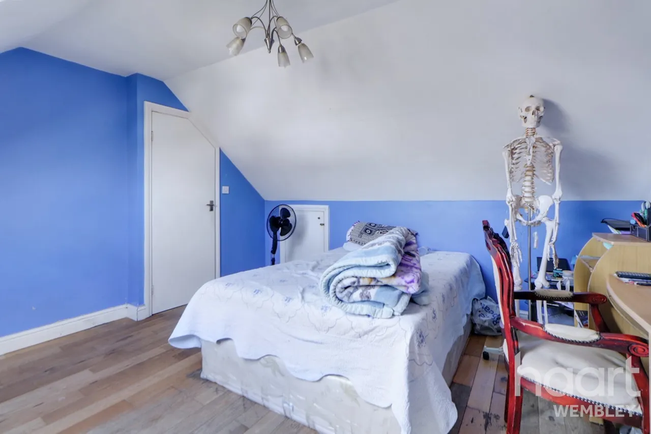 Kenwyn Drive, NW2, photo 14