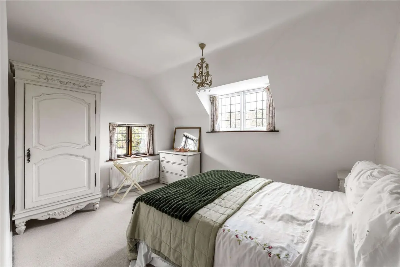Lower Eashing, Godalming, Surrey, GU7 2QF, photo 12