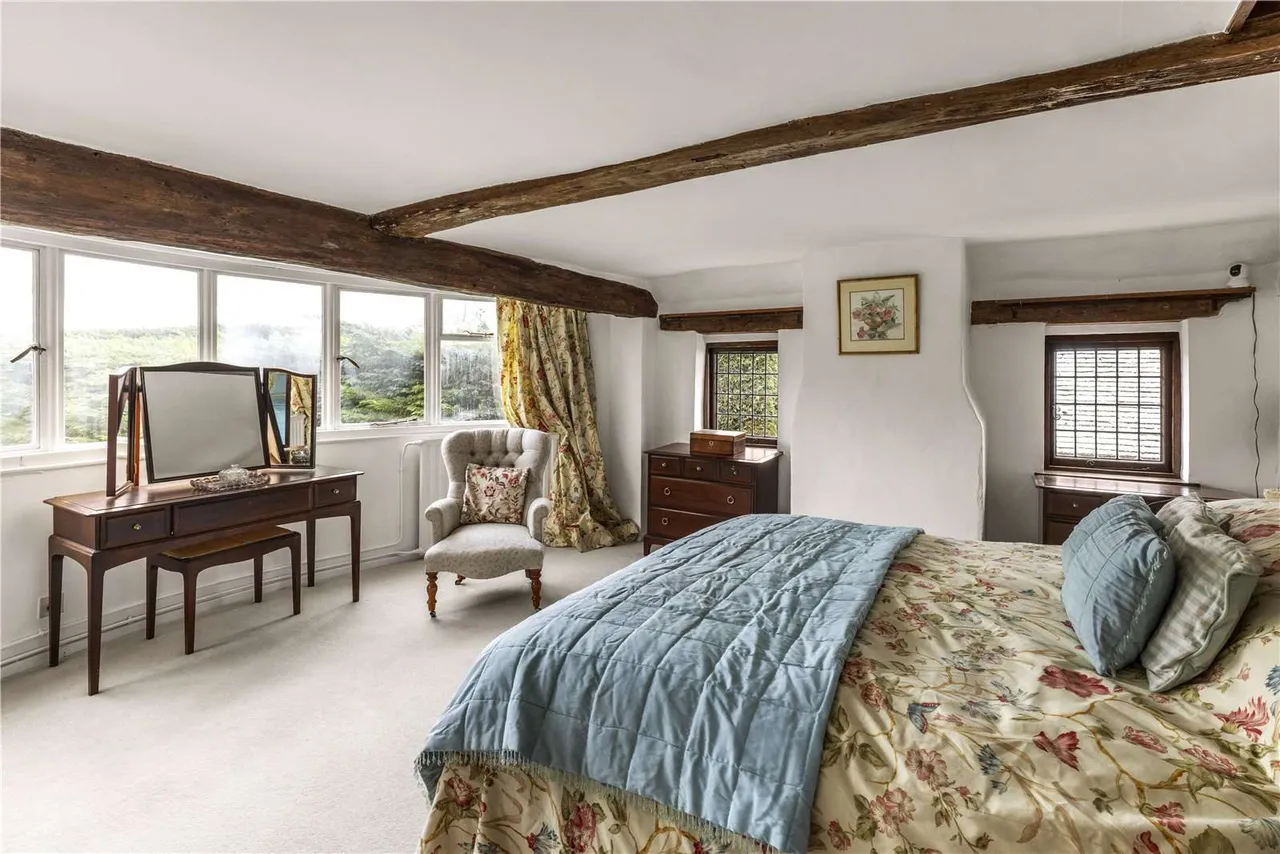 Lower Eashing, Godalming, Surrey, GU7 2QF, photo 9