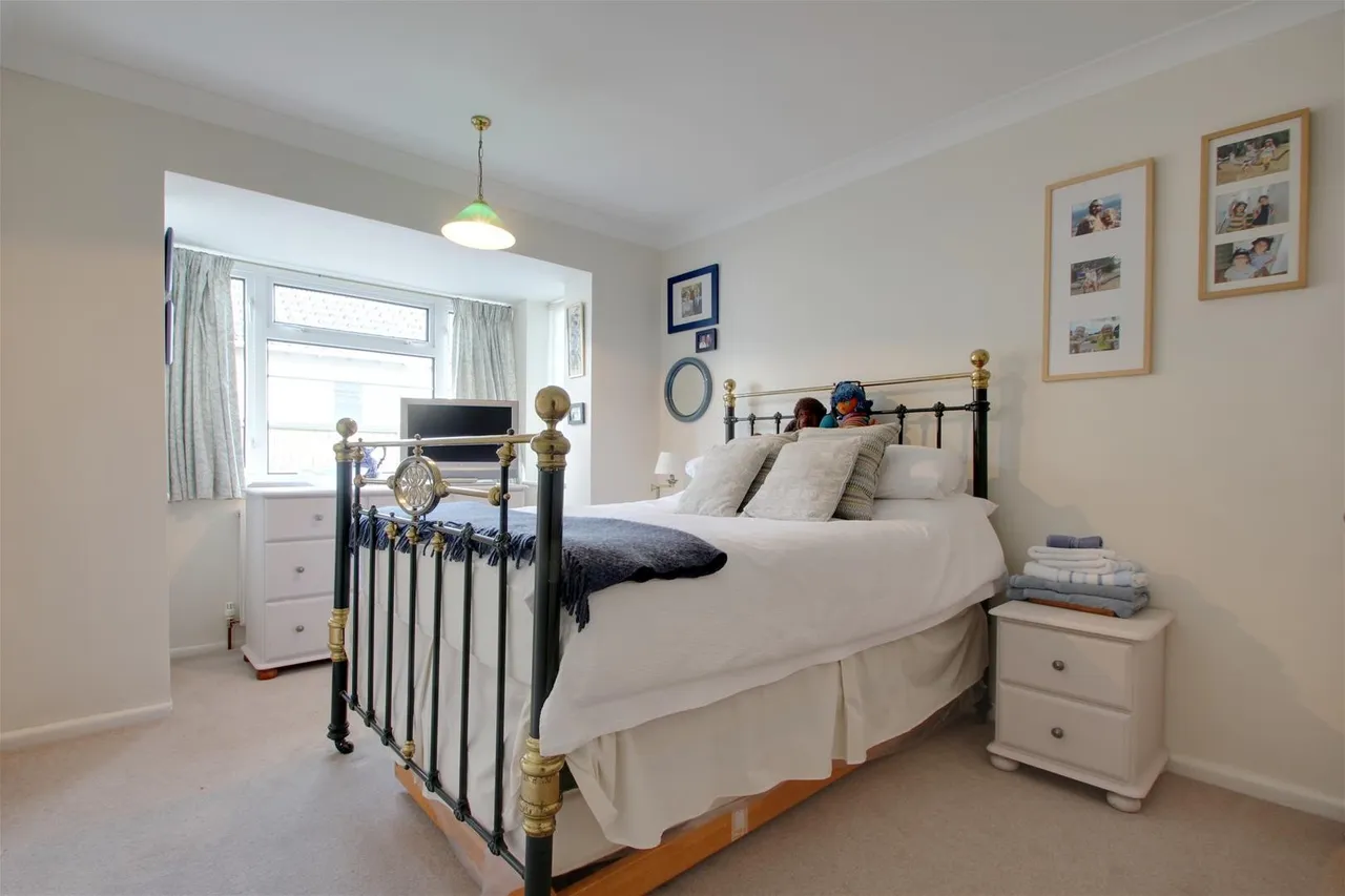 Compton Avenue, Goring-By-Sea, Worthing, photo 19