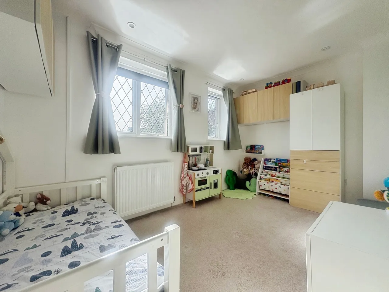 Weywood Close, Farnham, Surrey, GU9 9TD, photo 6