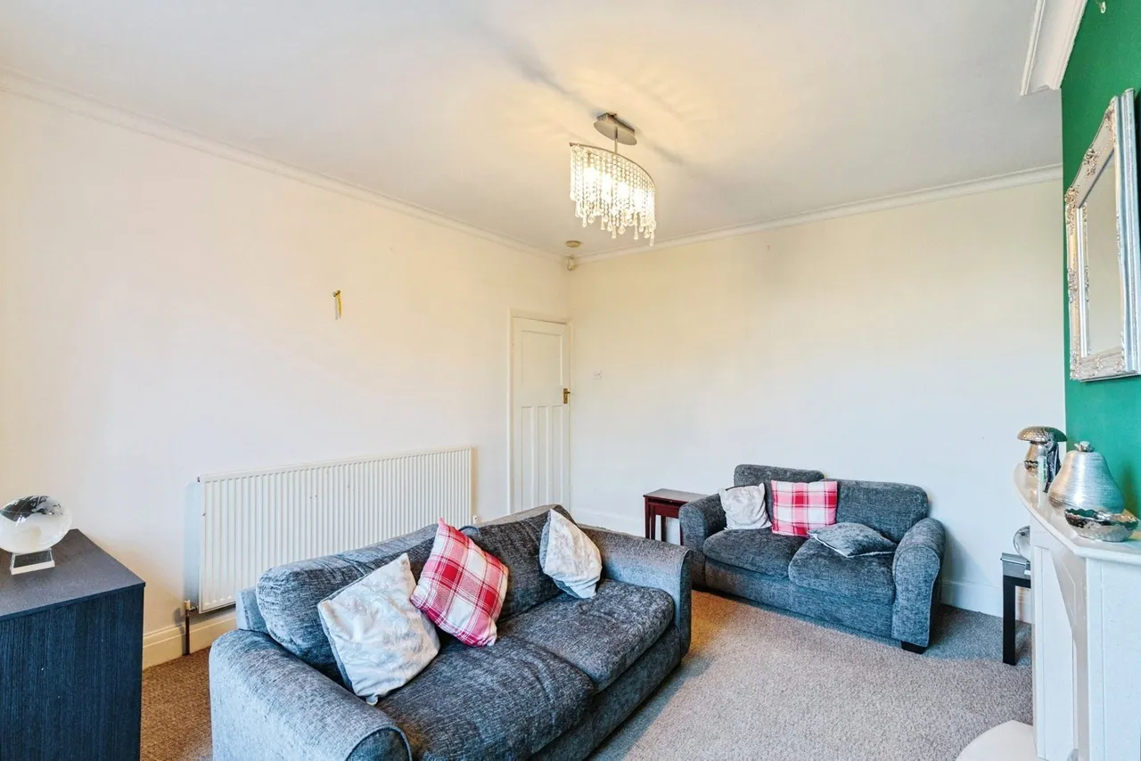 Broadway, Thornton-Cleveleys, FY5, photo 7