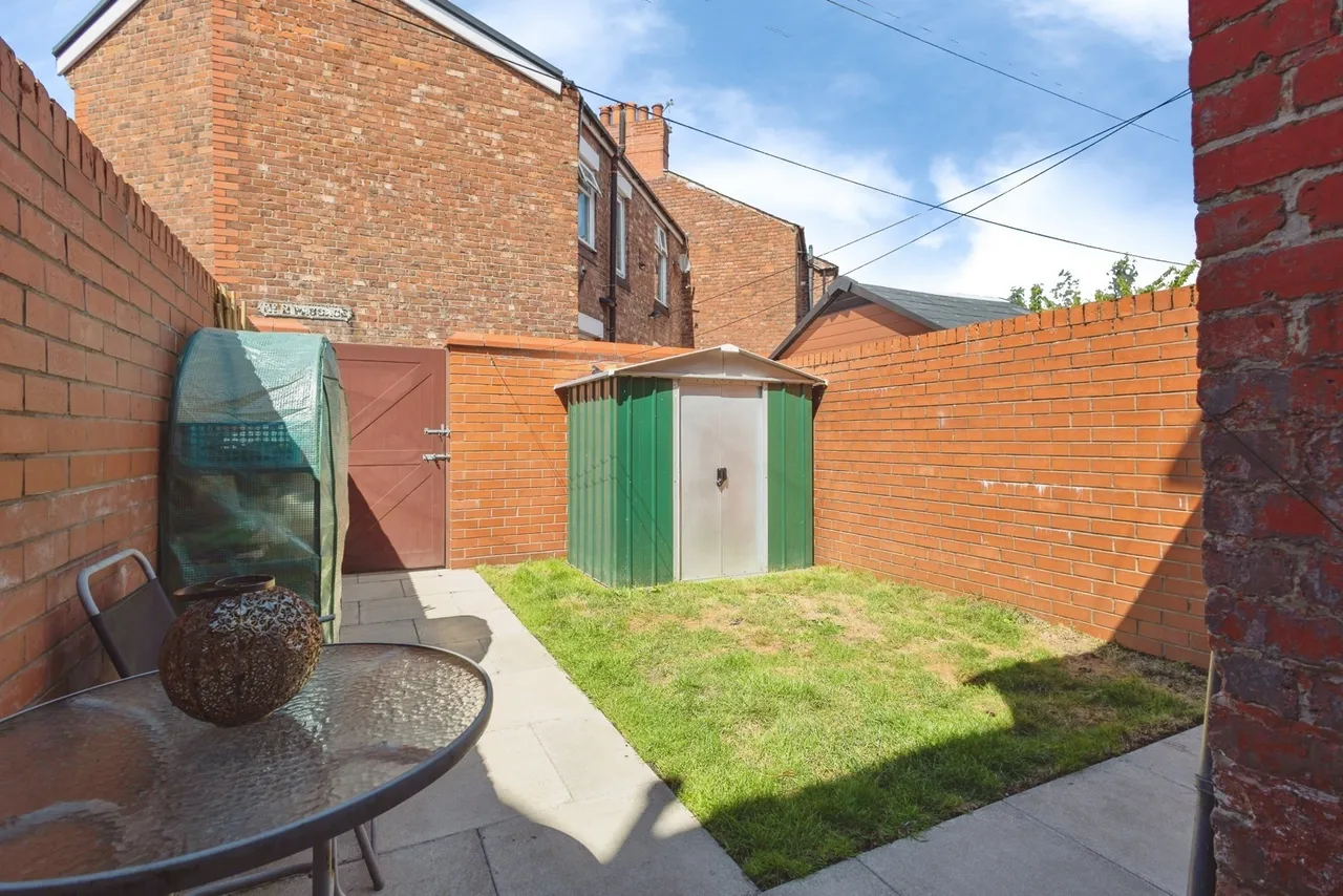Thornton Road, Manchester, Greater Manchester, M14, photo 8