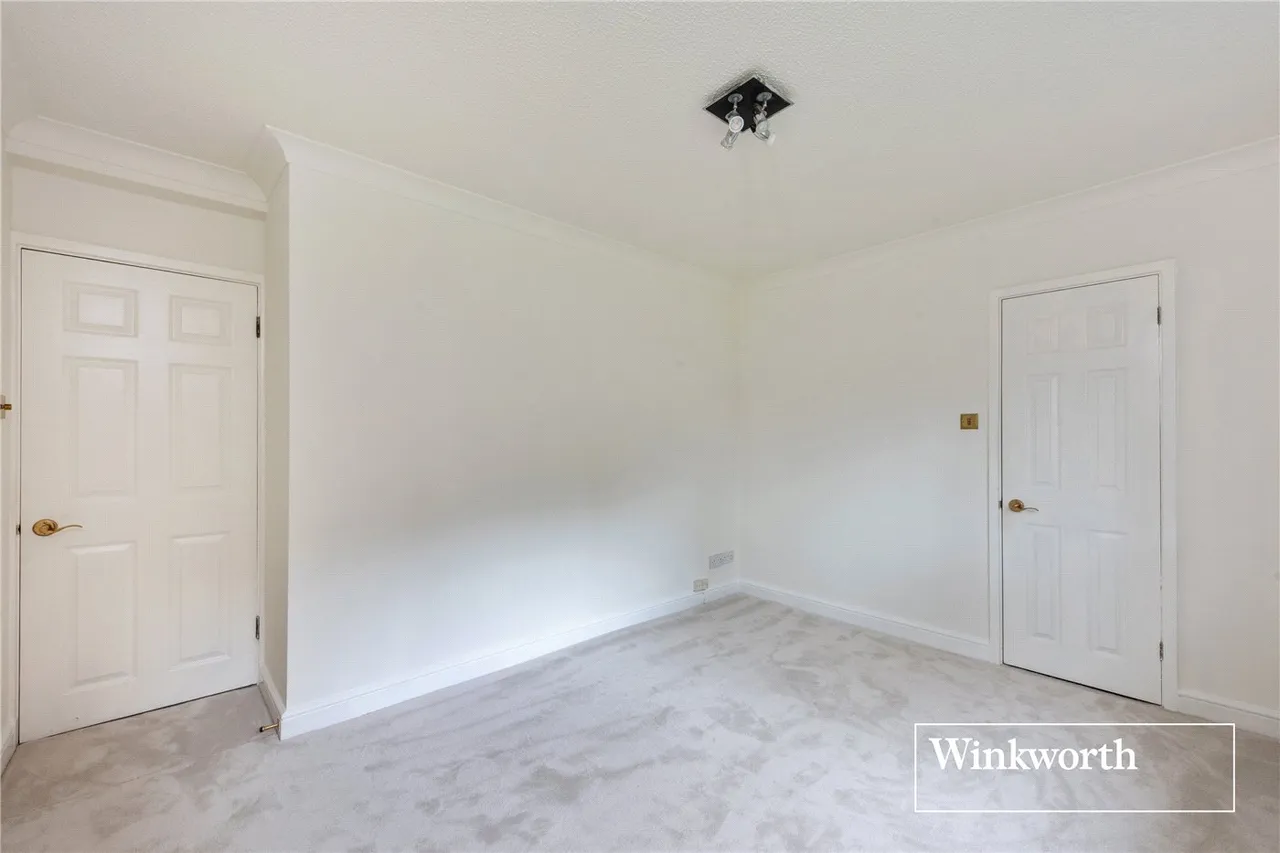 Spencer Close, Finchley, London, N3, photo 7