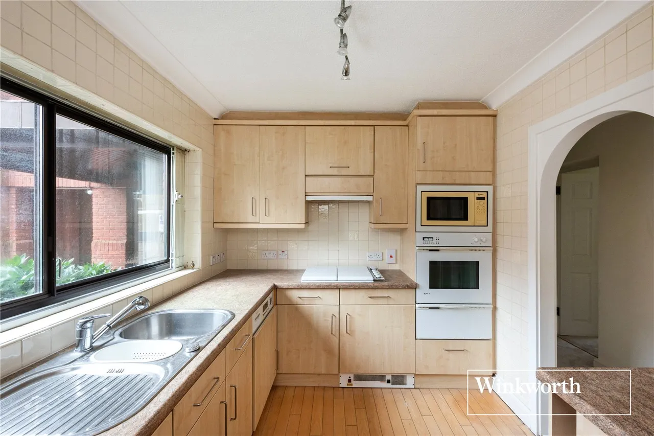 Spencer Close, Finchley, London, N3, photo 5