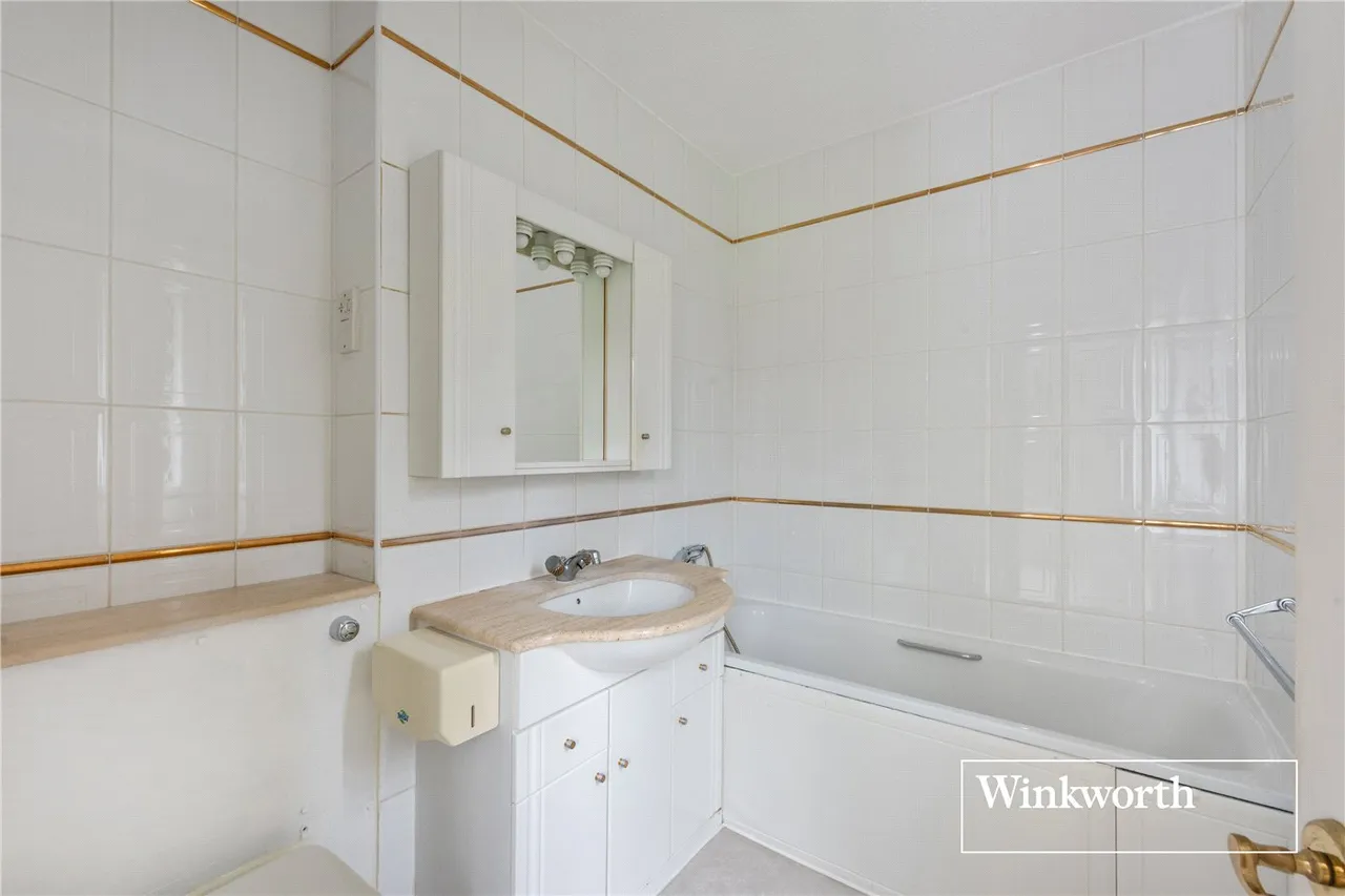 Spencer Close, Finchley, London, N3, photo 8