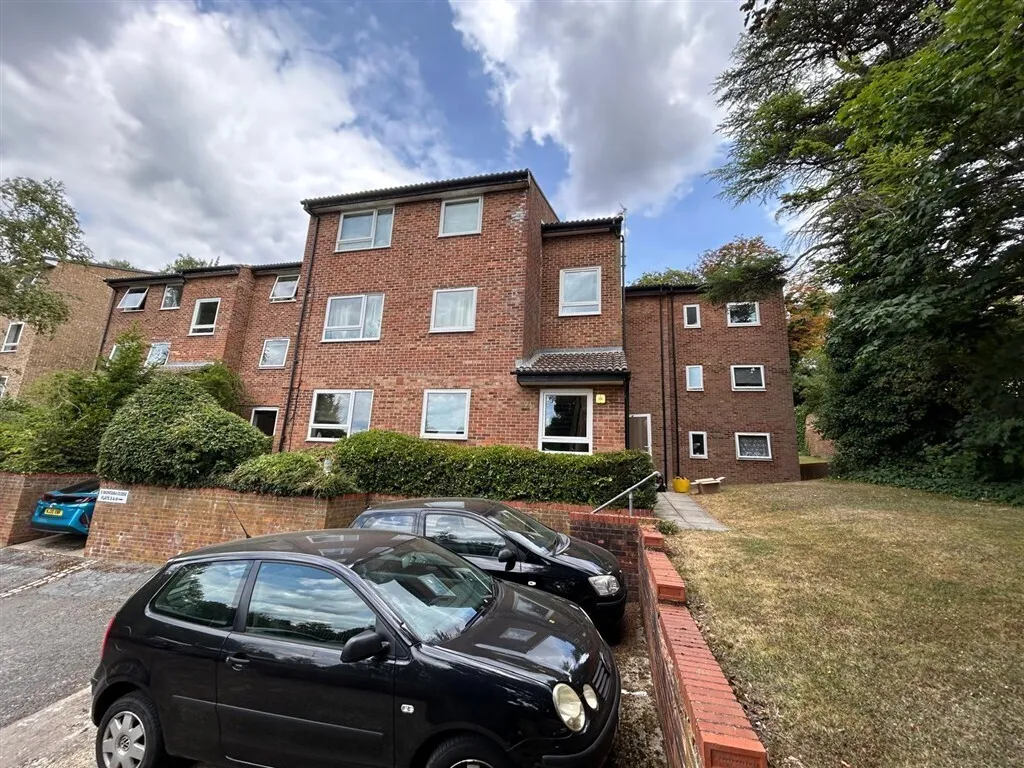 1 bed flat for sale — Montana Close, SOUTH CROYDON