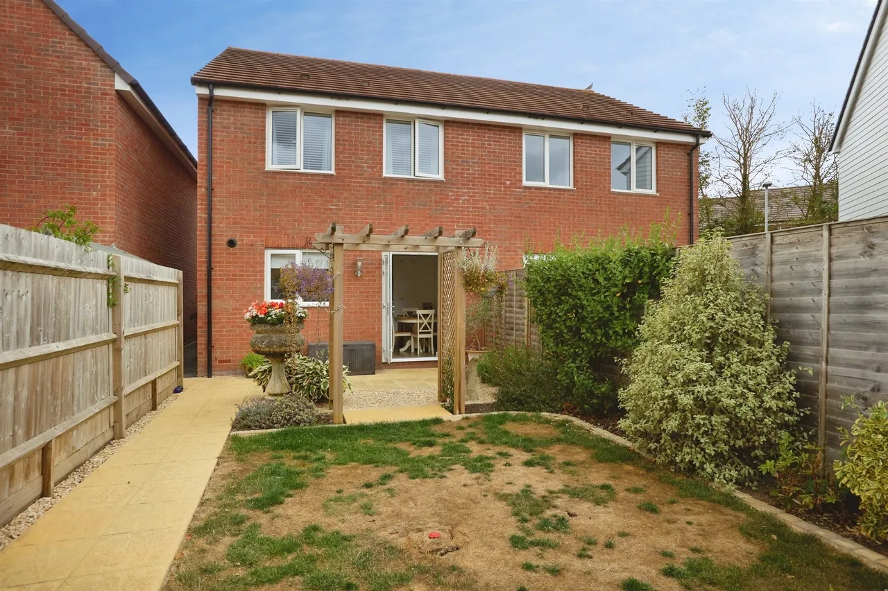Anglers Road, Gillingham, SP8, photo 9