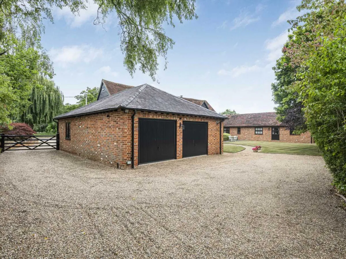 Smewins Road, Maidenhead, SL6, photo 16