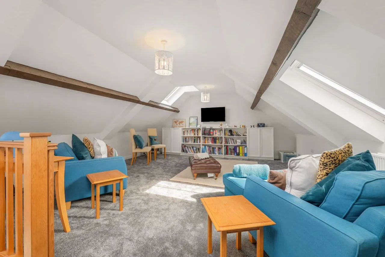 Hall Lane, Harrowby, NG31, photo 7