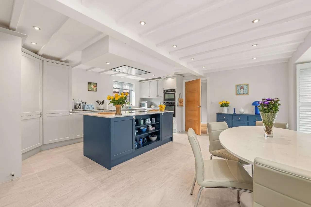 Hall Lane, Harrowby, NG31, photo 8