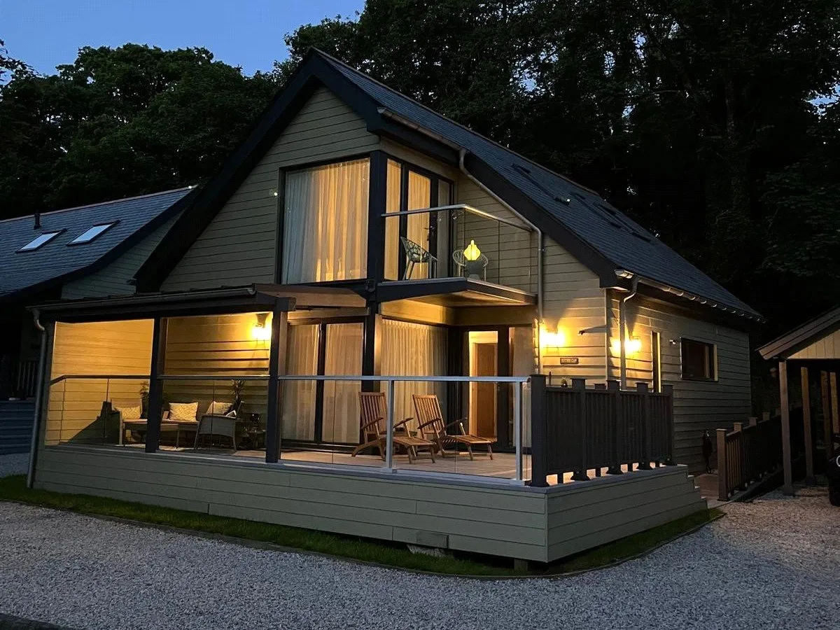 3 bed house for sale — Stunning Home In An Idyllic Location, Hellandbridge, Near Wadebridge, Cornwall, PL30 4QR