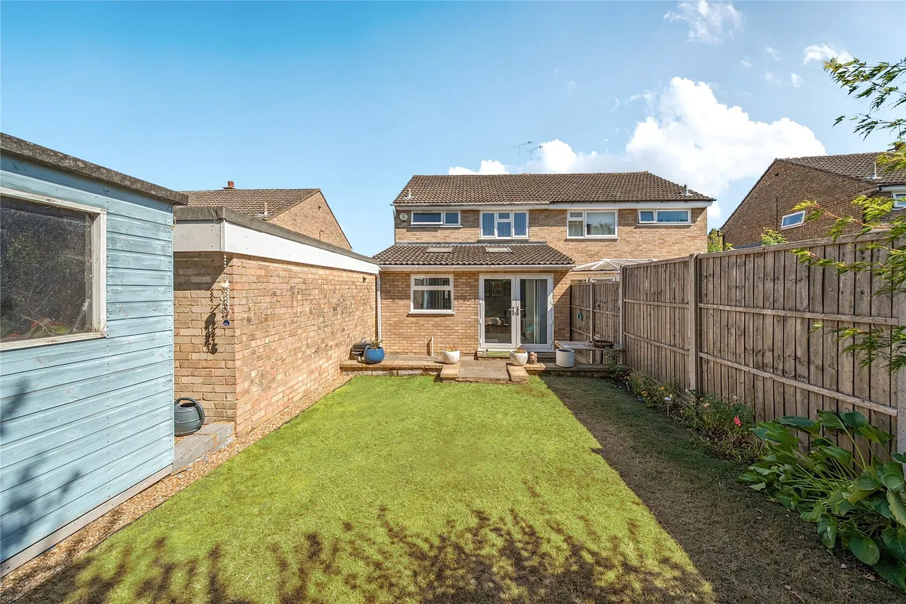 Linden Way, Send Marsh, GU23, photo 14