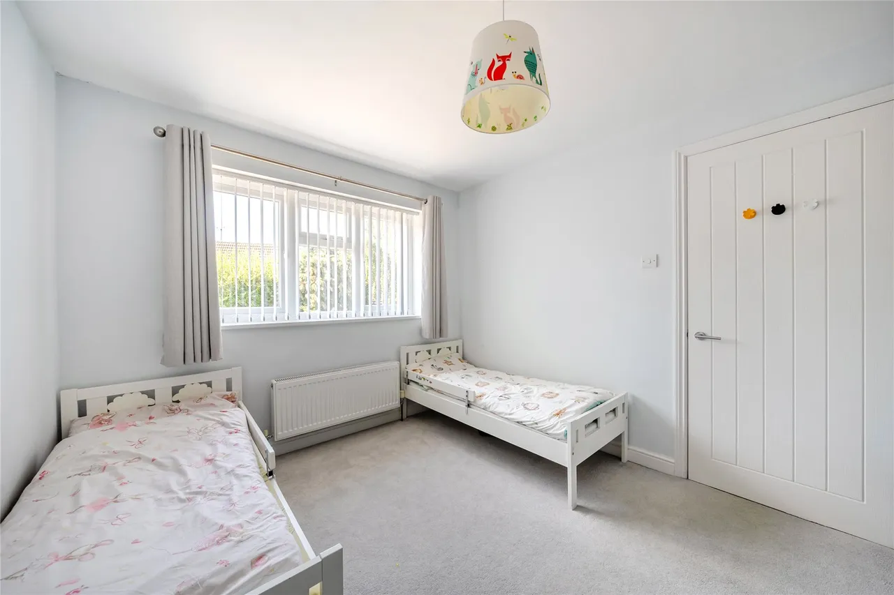 Linden Way, Send Marsh, GU23, photo 10