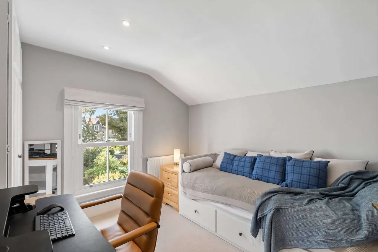 Eglantine Road, London, SW18 2DE, photo 6
