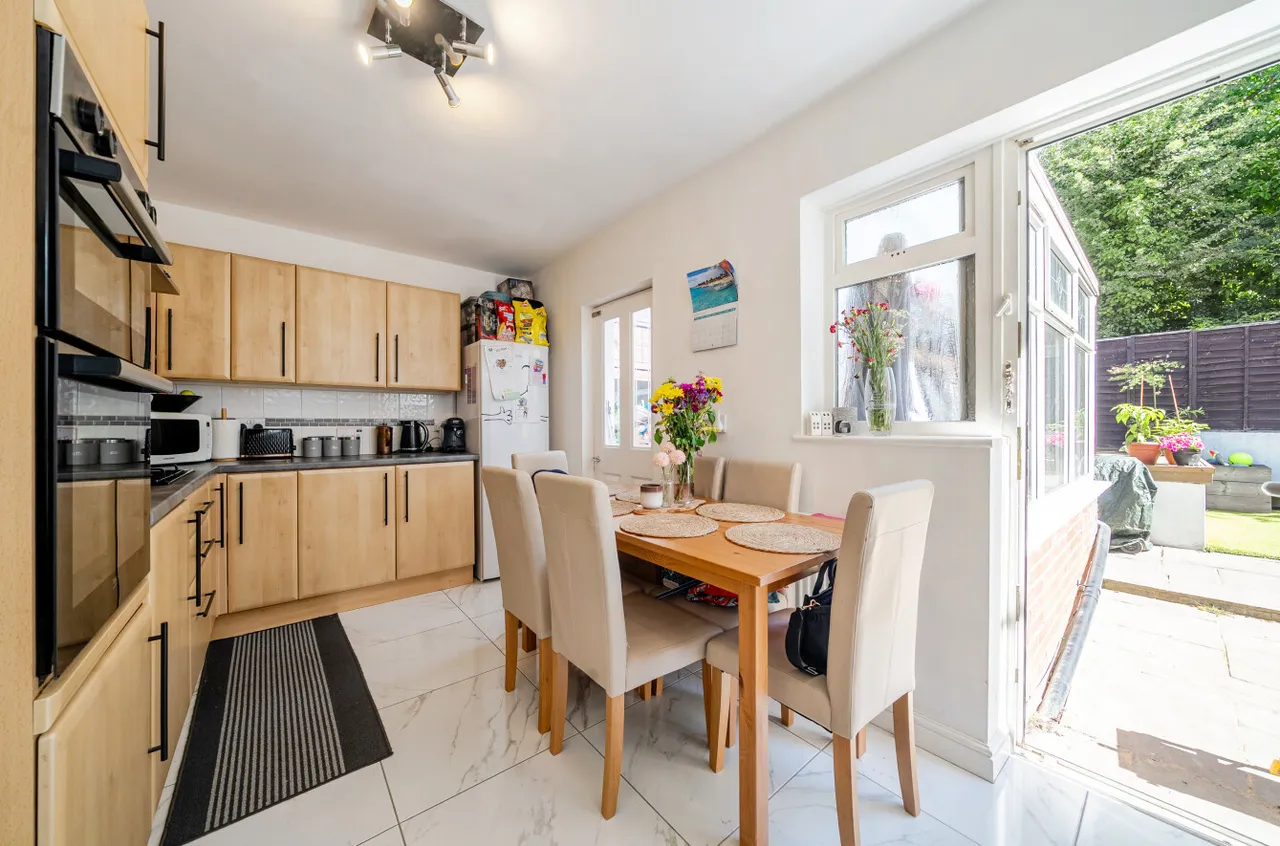 Wheelwright Close, Leeds, LS12, photo 3