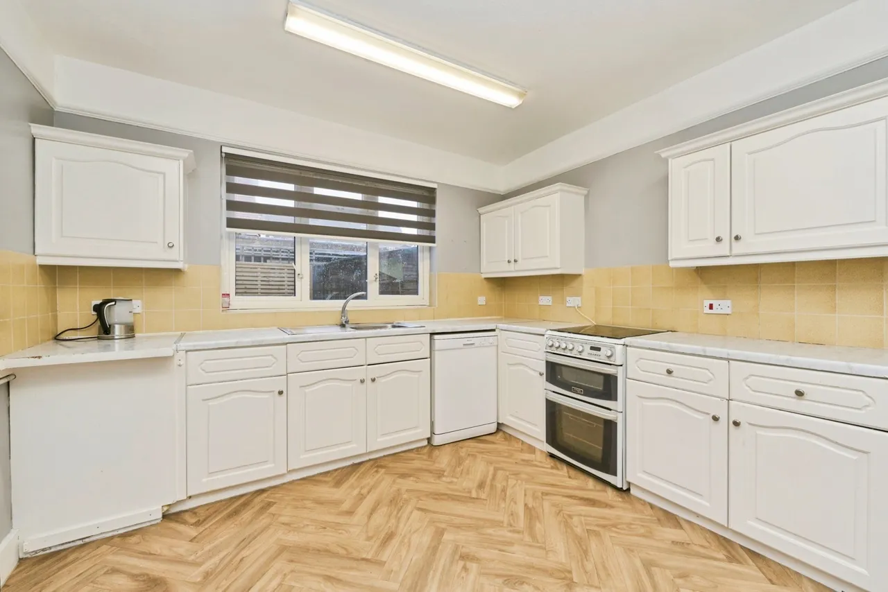Caversham Road, Kingston upon Thames, KT1, photo 4