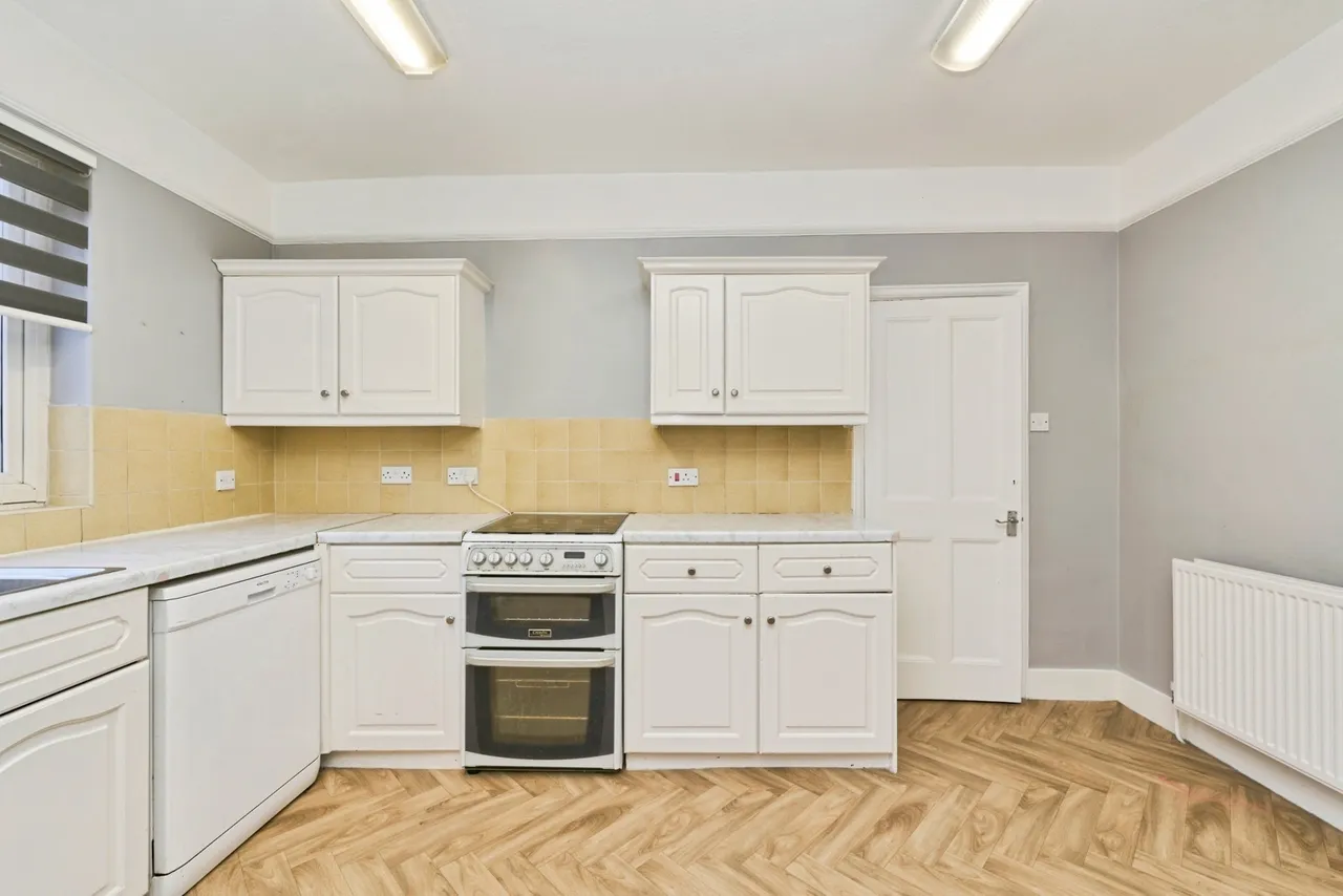 Caversham Road, Kingston upon Thames, KT1, photo 5