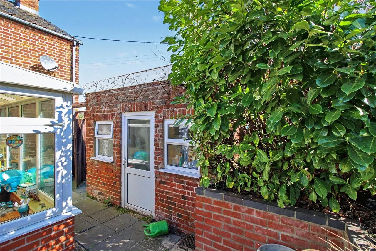 Dunwich Road, Blythburgh, Halesworth, Suffolk, IP19, photo 6