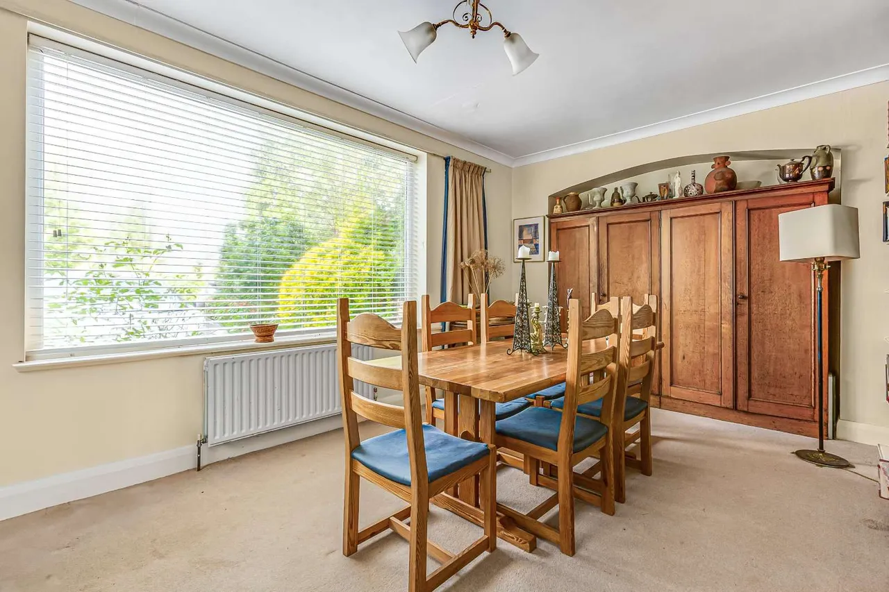 Broom Water West, Teddington, Middlesex, TW11 9QH, photo 5