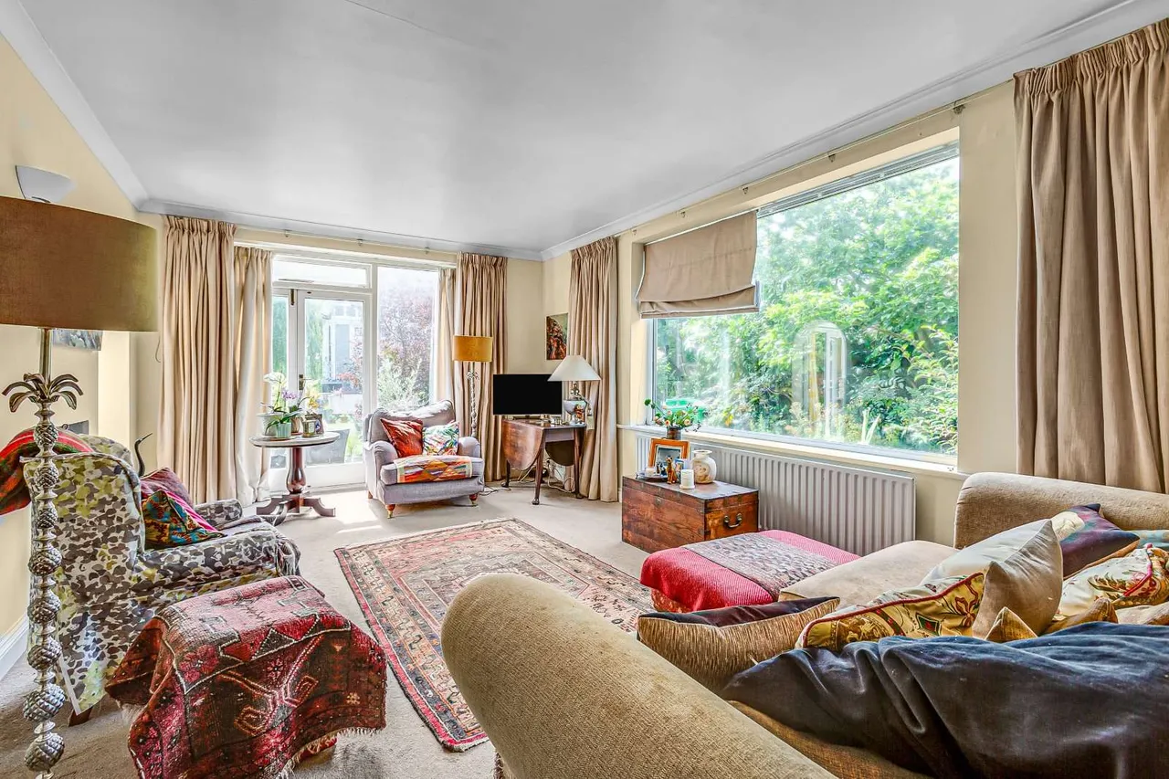 Broom Water West, Teddington, Middlesex, TW11 9QH, photo 11
