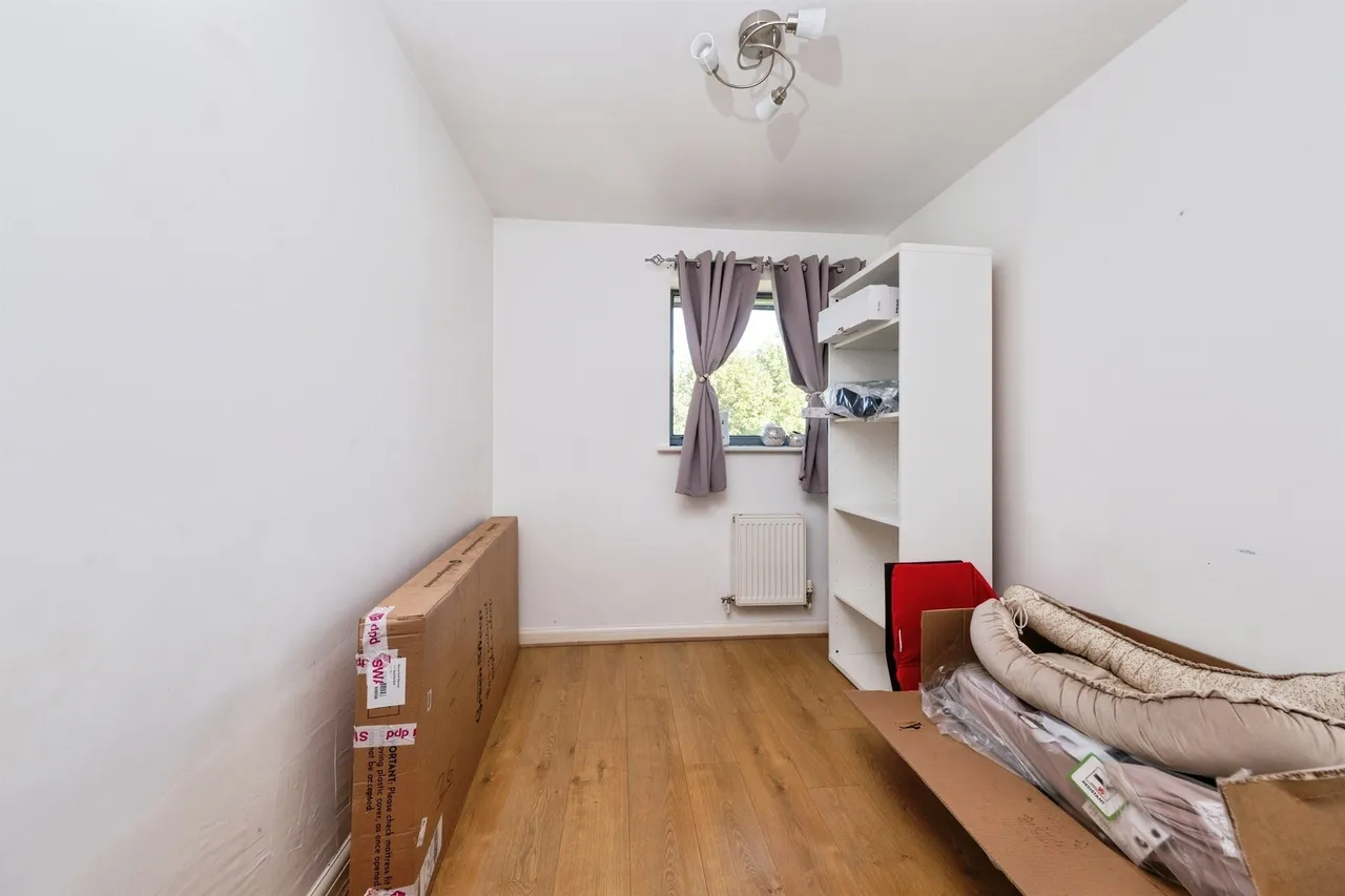 Howitt Drive, Bradville, Milton Keynes, photo 10