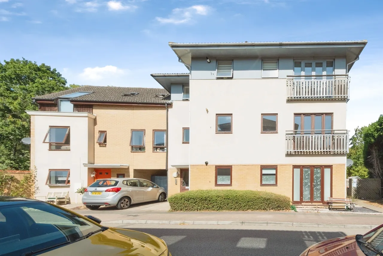 Howitt Drive, Bradville, Milton Keynes, photo 12
