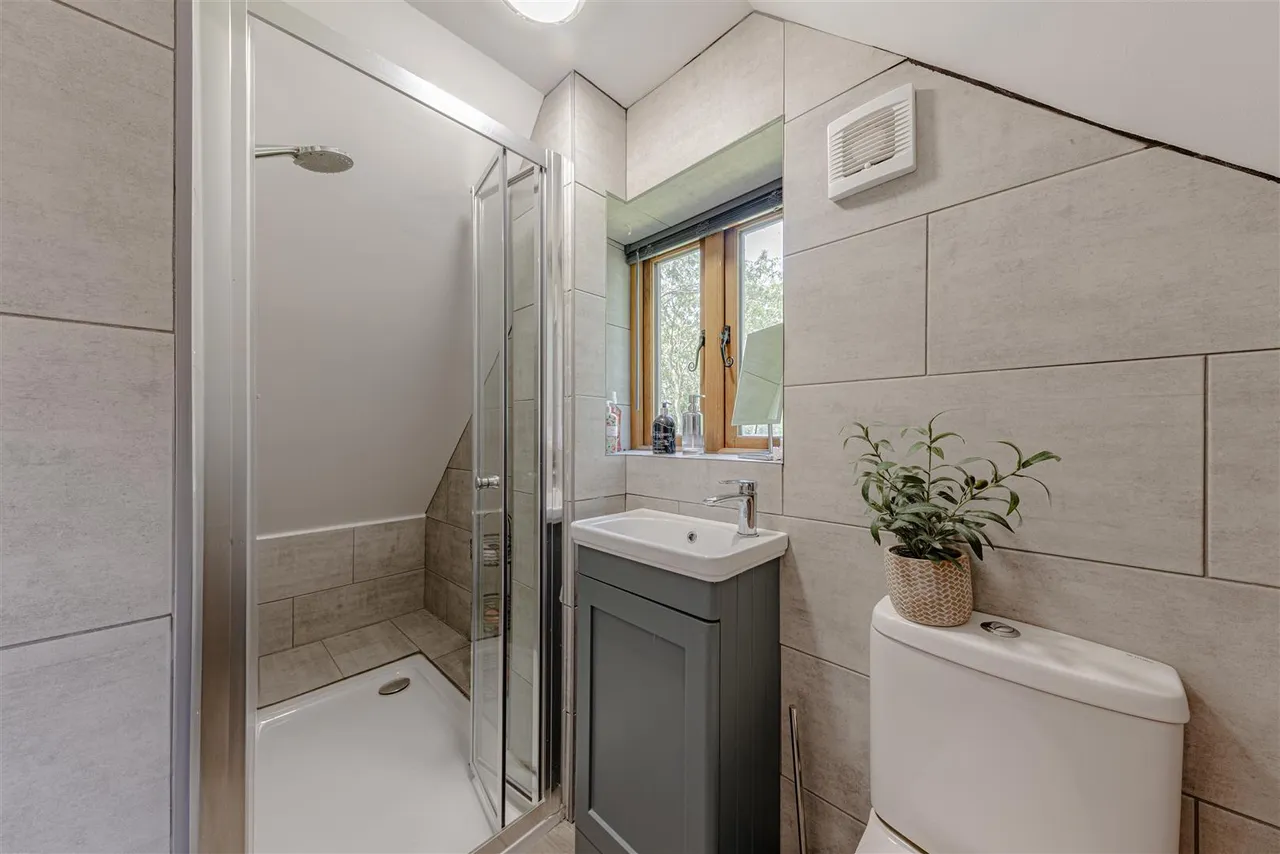 Grinsell Hill, Minster, Ramsgate, Kent, CT12 5DP, photo 30