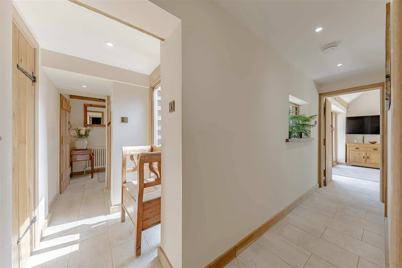 Grinsell Hill, Minster, Ramsgate, Kent, CT12 5DP, photo 19