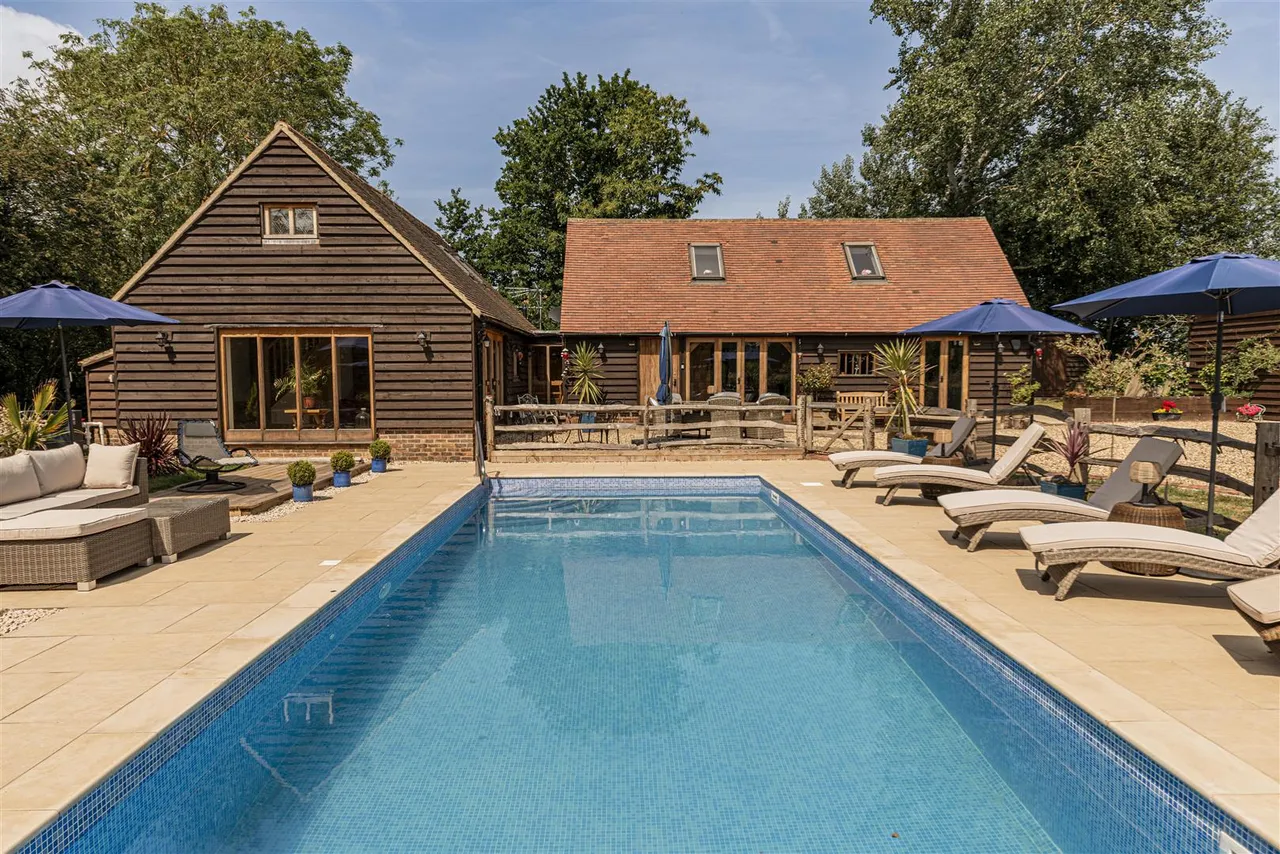 Grinsell Hill, Minster, Ramsgate, Kent, CT12 5DP, photo 11