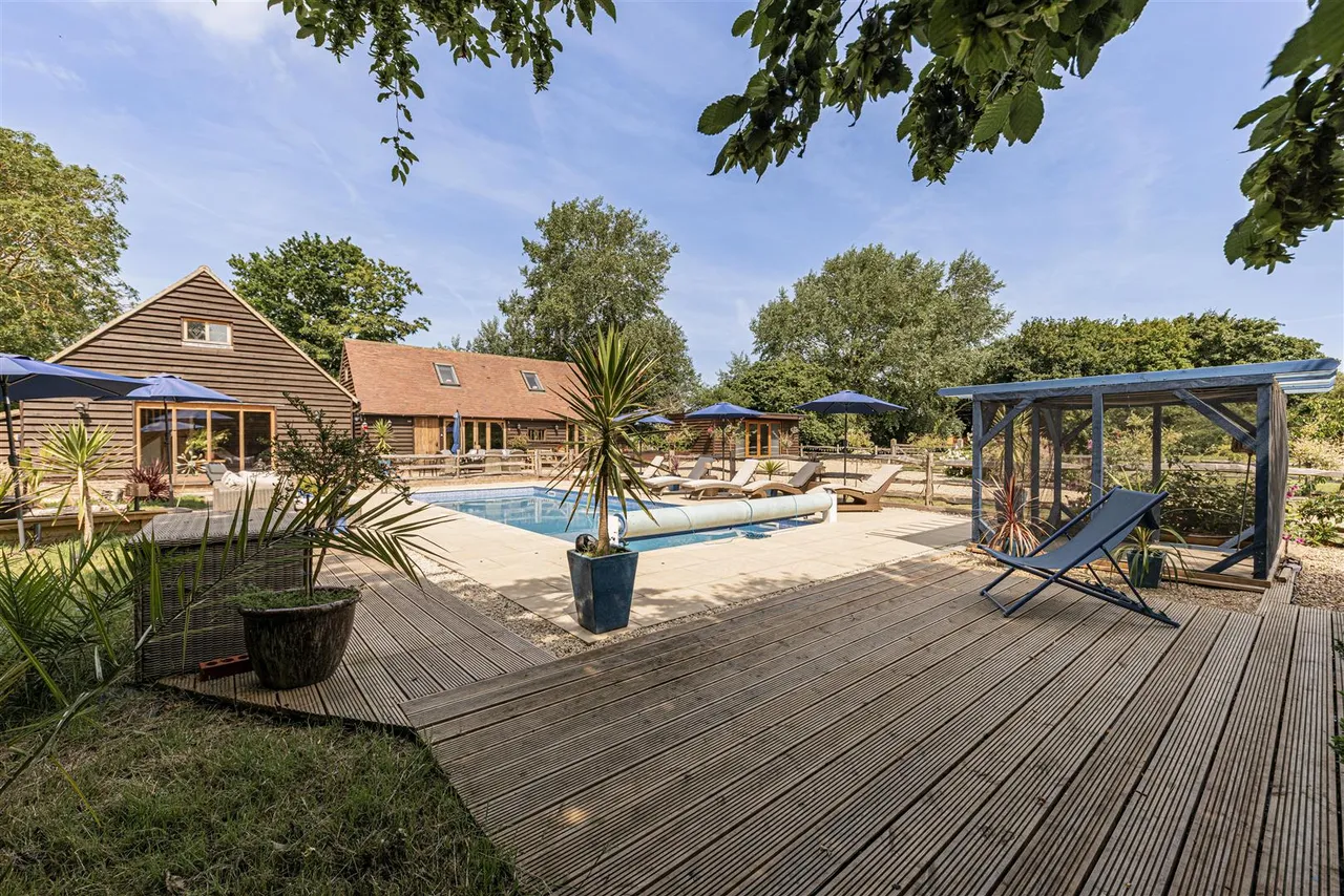 Grinsell Hill, Minster, Ramsgate, Kent, CT12 5DP, photo 12