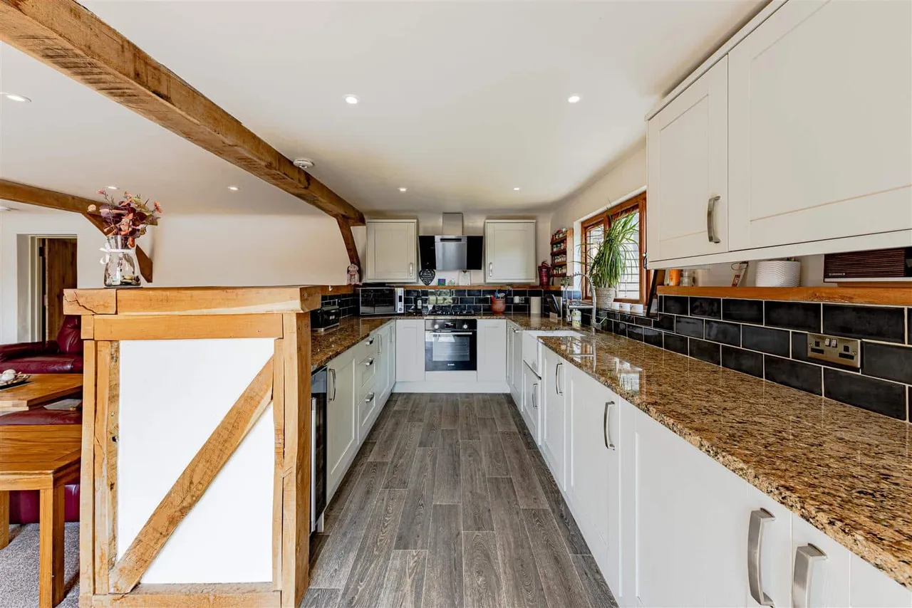 Grinsell Hill, Minster, Ramsgate, Kent, CT12 5DP, photo 5