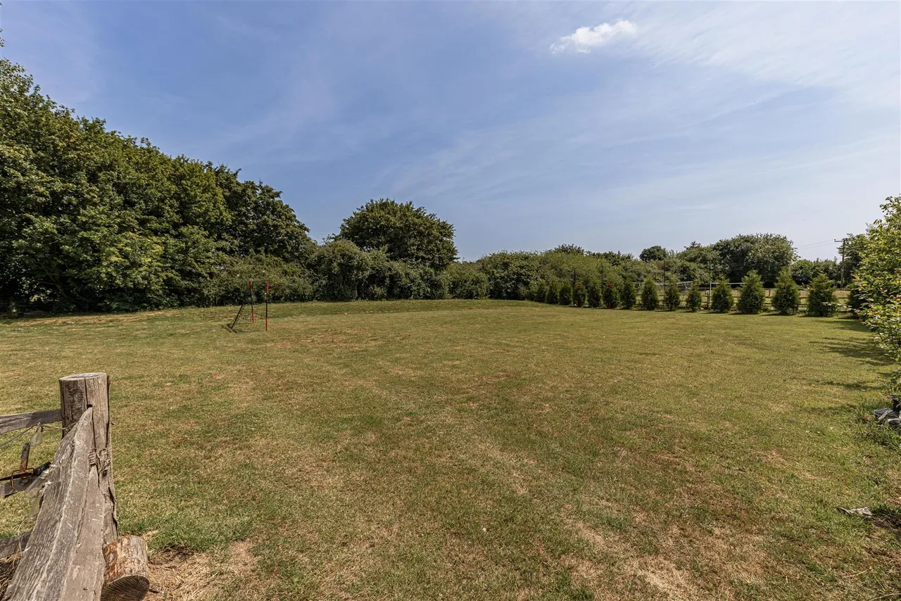 Grinsell Hill, Minster, Ramsgate, Kent, CT12 5DP, photo 46
