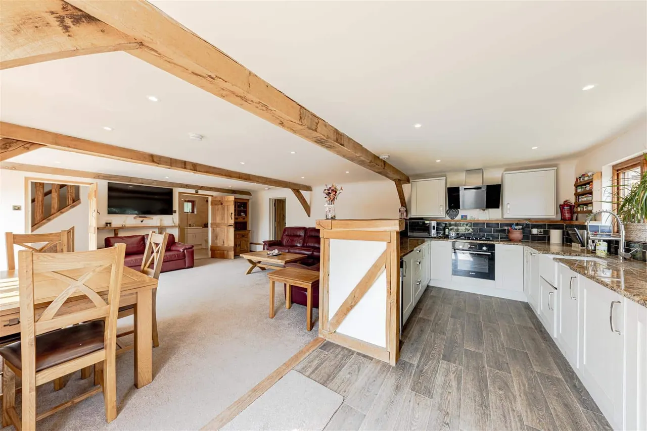 Grinsell Hill, Minster, Ramsgate, Kent, CT12 5DP, photo 4