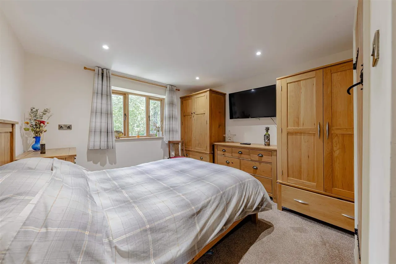 Grinsell Hill, Minster, Ramsgate, Kent, CT12 5DP, photo 33