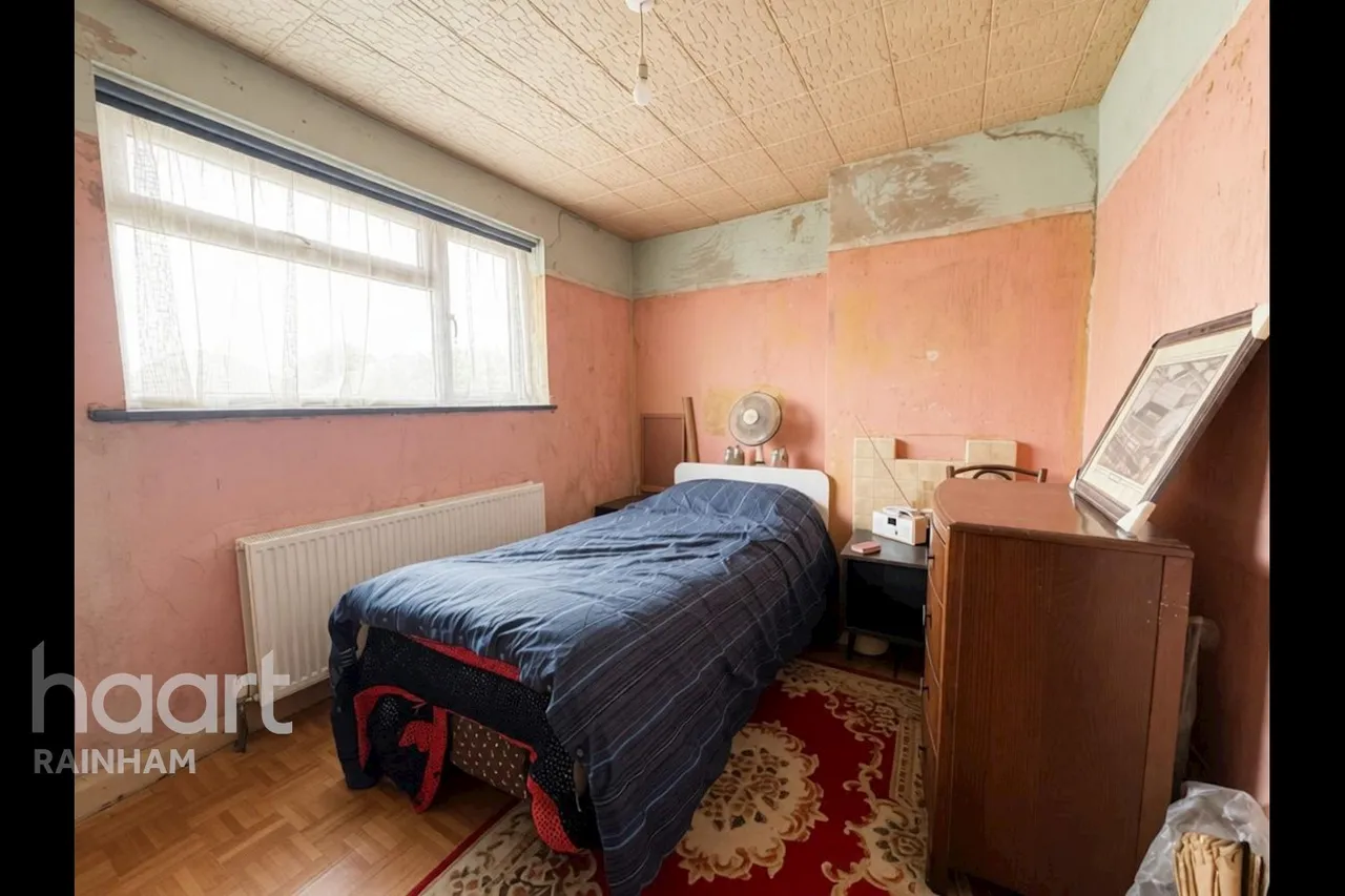 Ingrebourne Road, Rainham, RM13, photo 6