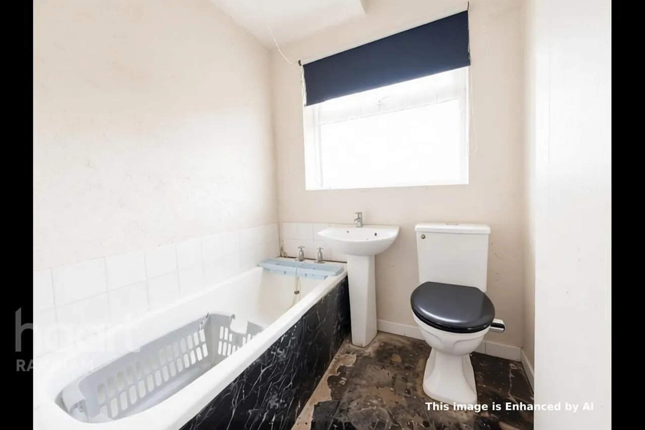 Ingrebourne Road, Rainham, RM13, photo 7