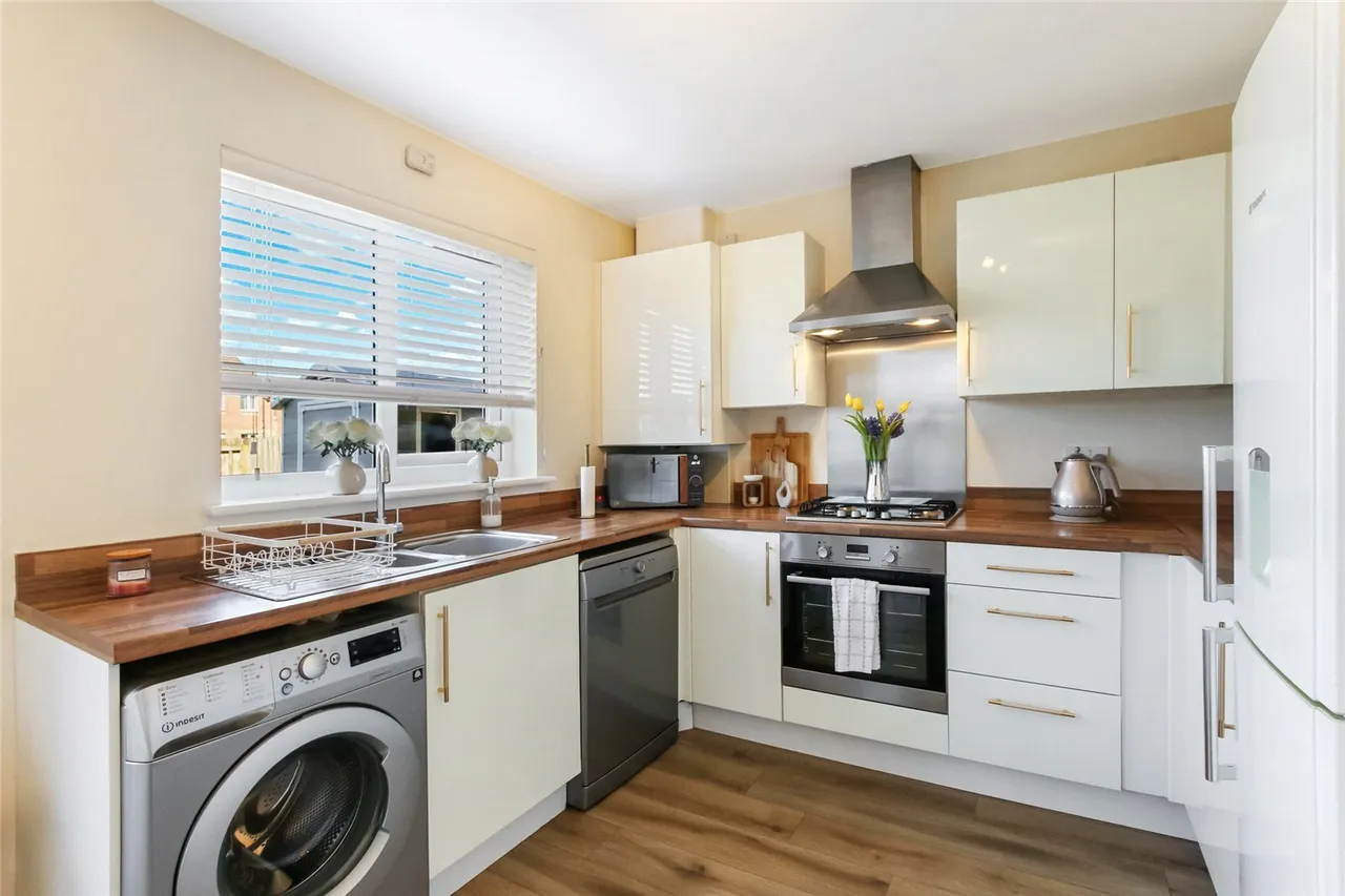 Gartloch Road, Glasgow, Glasgow City, G33, photo 4