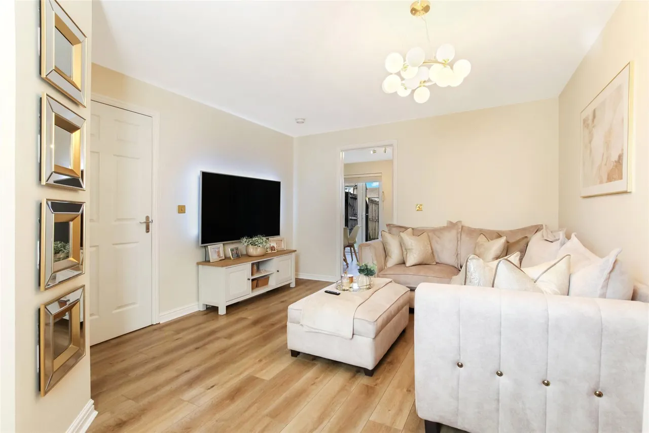 Gartloch Road, Glasgow, Glasgow City, G33, photo 2