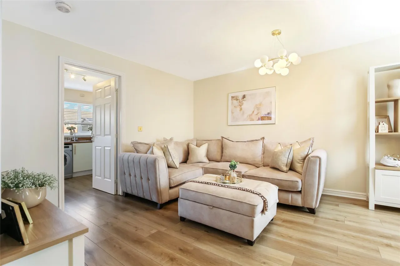 Gartloch Road, Glasgow, Glasgow City, G33, photo 3