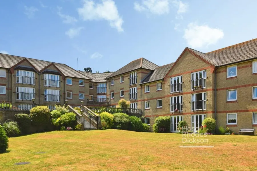 2 bed flat for sale, Egypt Esplanade, Cowes, PO31