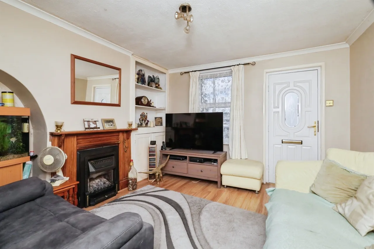 South Road, Hailsham, BN27, photo 4