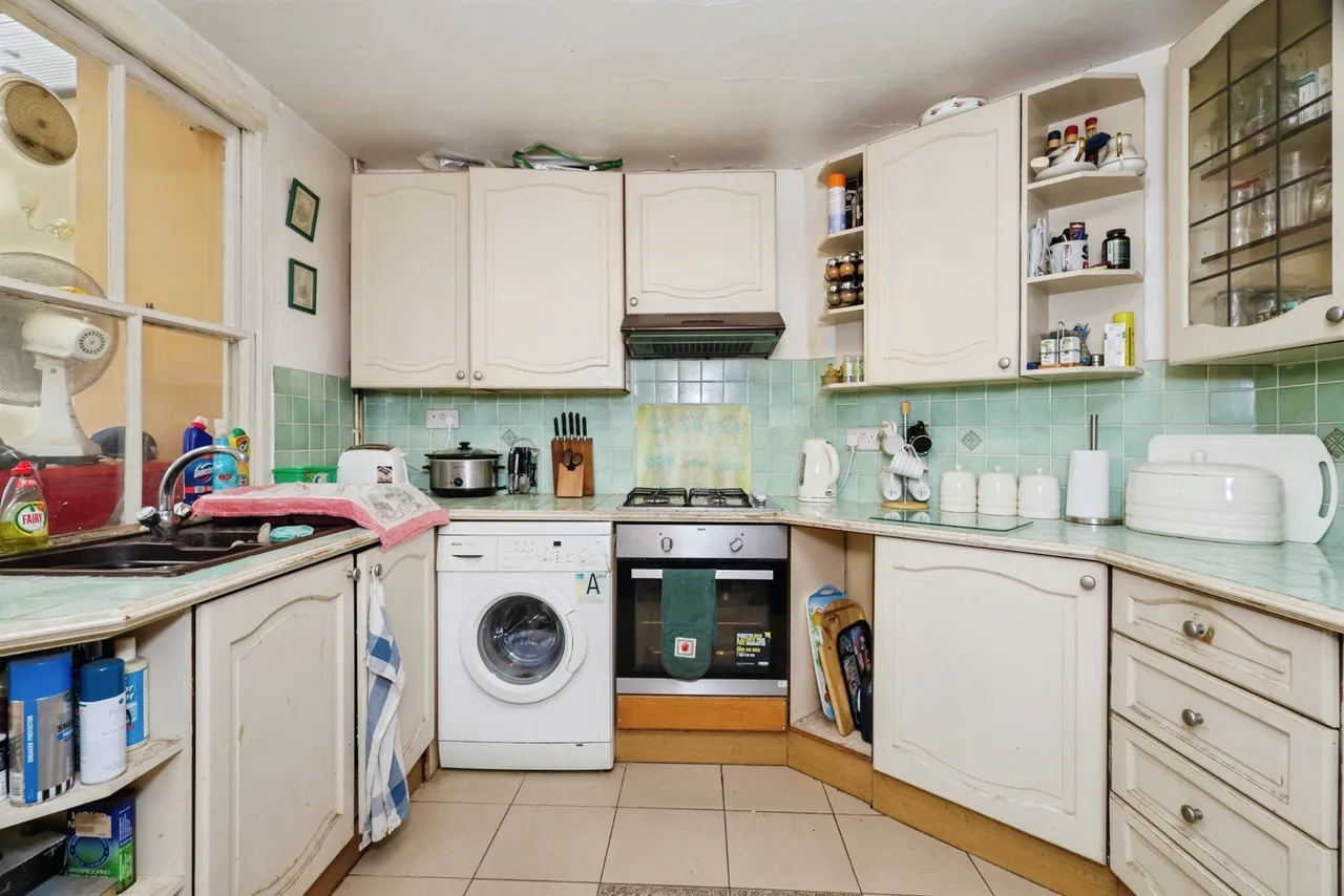 South Road, Hailsham, BN27, photo 8