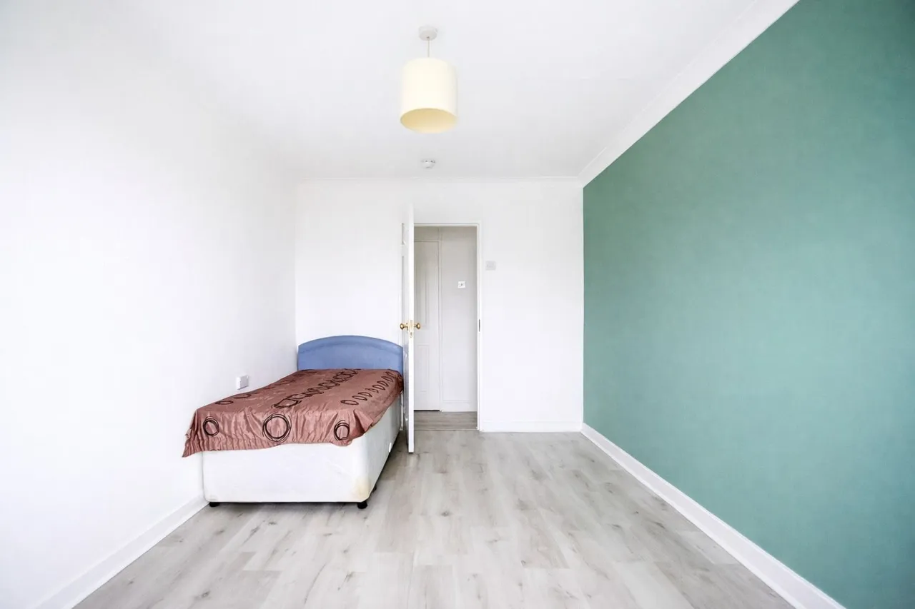 Clive Road, London, SE21, photo 2